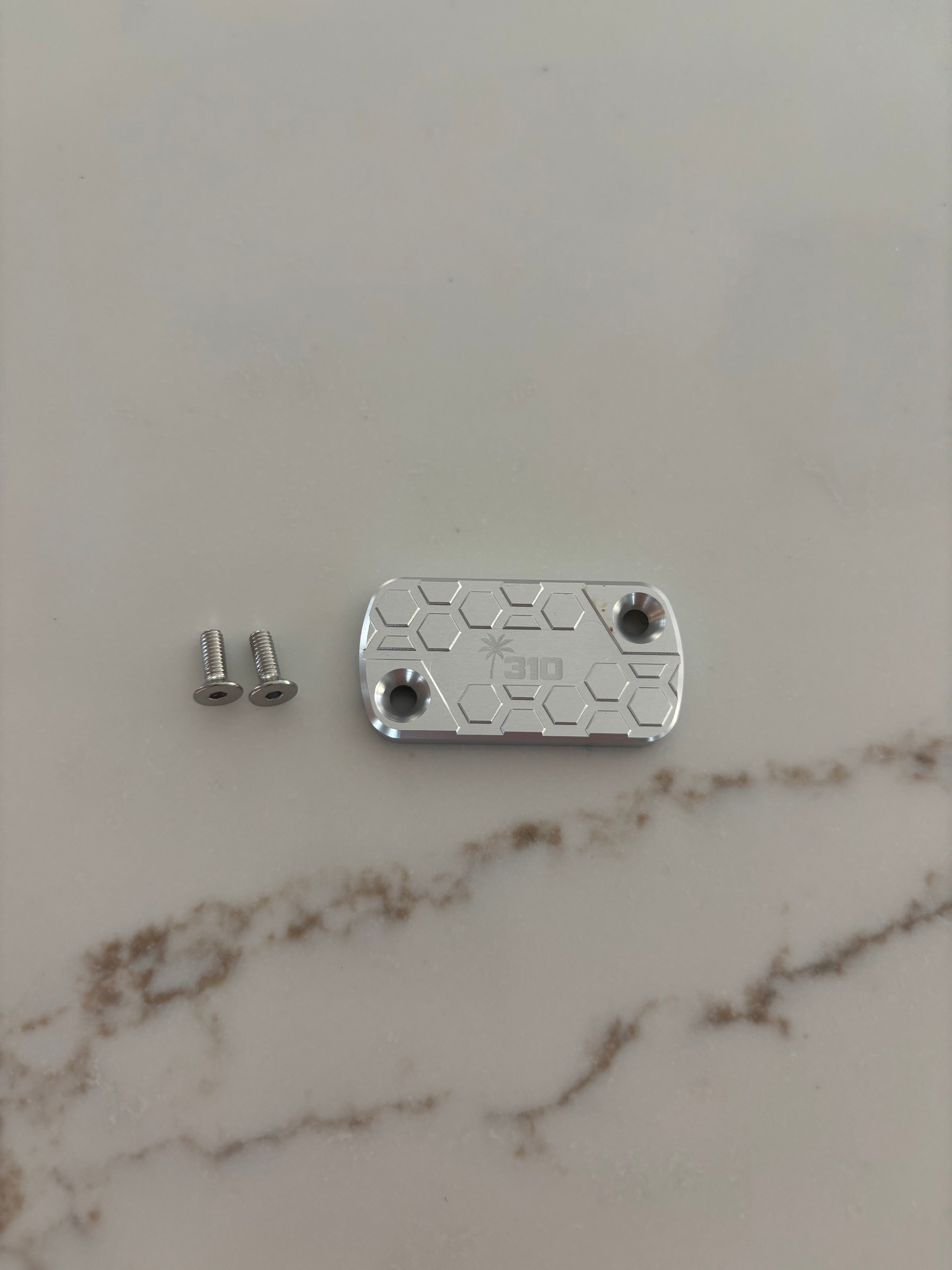 Ultra Bee brake reservoir cap (Ships by Friday)