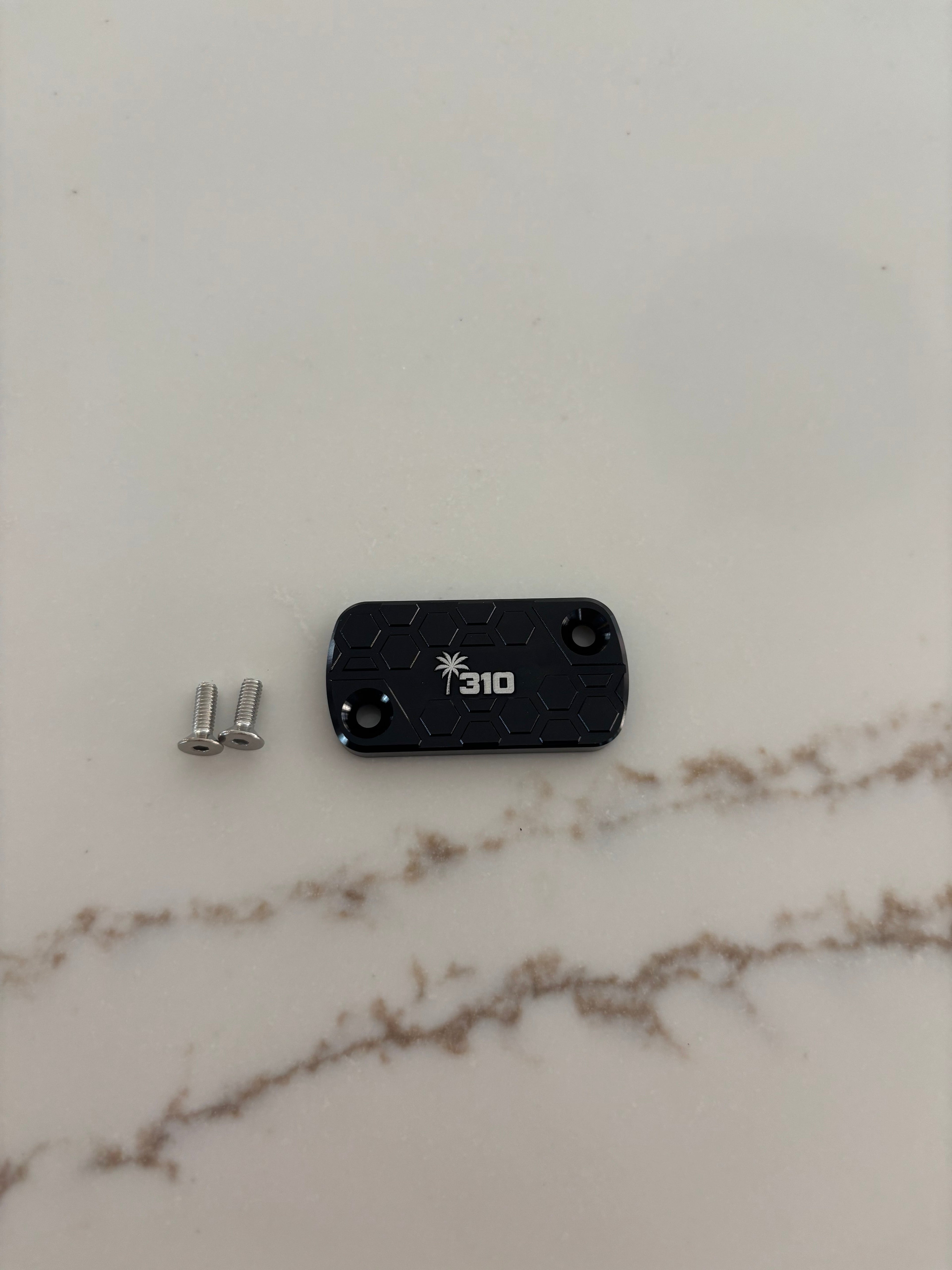 Ultra Bee brake reservoir cap (Ships by Friday)